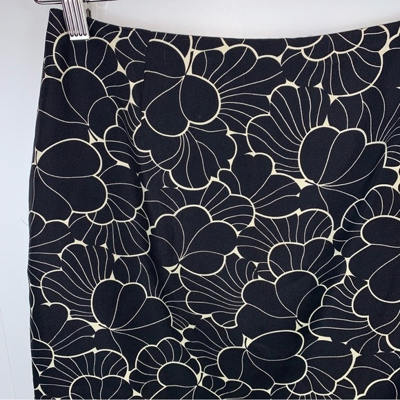 Vintage Ann Taylor 100% Silk  Black Ivory Floral Pencil Skirt 90s Y2K sz 6 - Picture 2 of 9